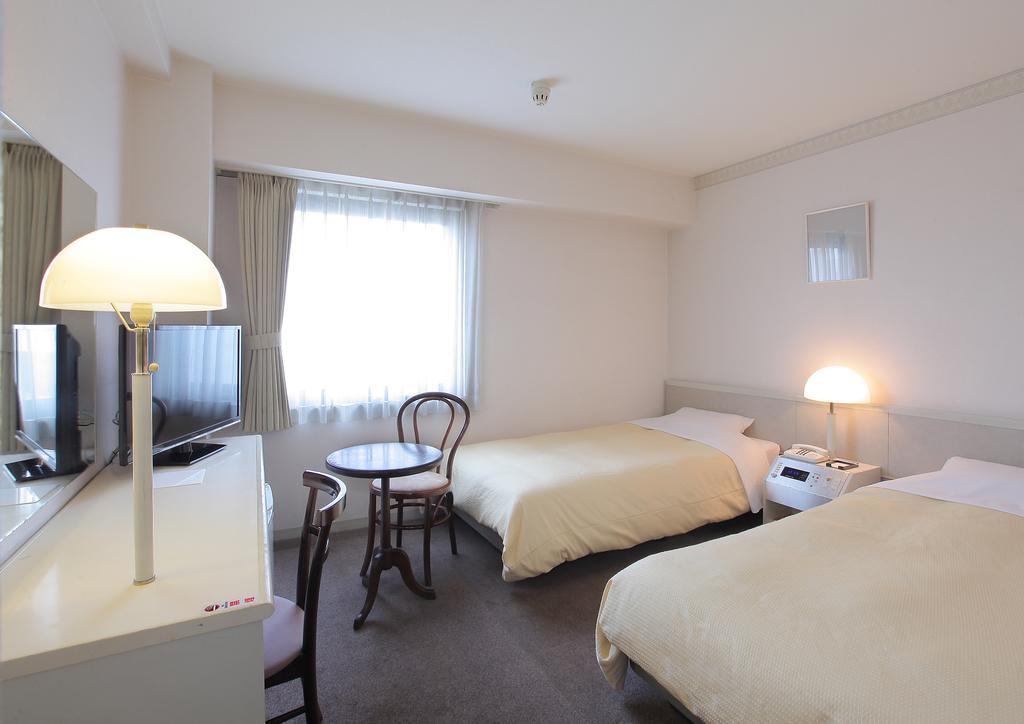 Birdie Hotel Chiba Bagian luar foto